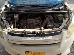 Toyota Noah 2008 Pearl