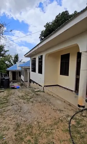 3bdrm Apartment in Kimara for sale