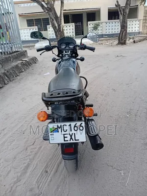 Bajaj Boxer 125 2025 Black