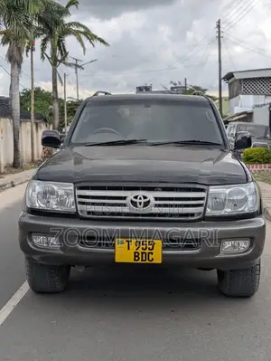 Toyota Land Cruiser 2005 Black