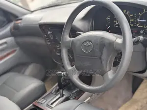 Toyota Land Cruiser 2005 Black