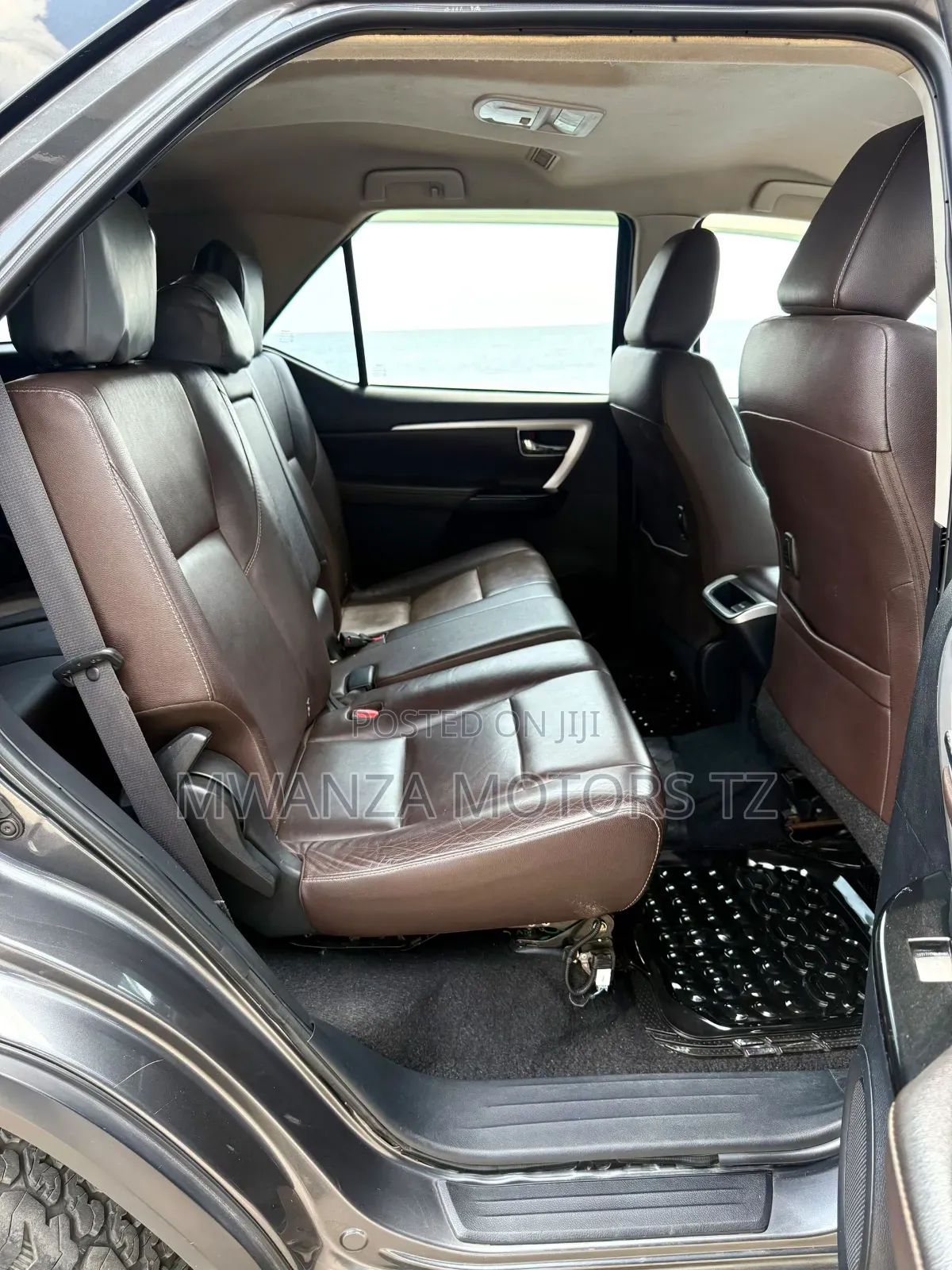 Toyota Fortuner 2016 Black