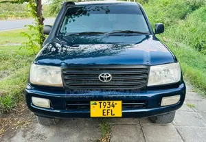 Toyota Land Cruiser 2006 Blue