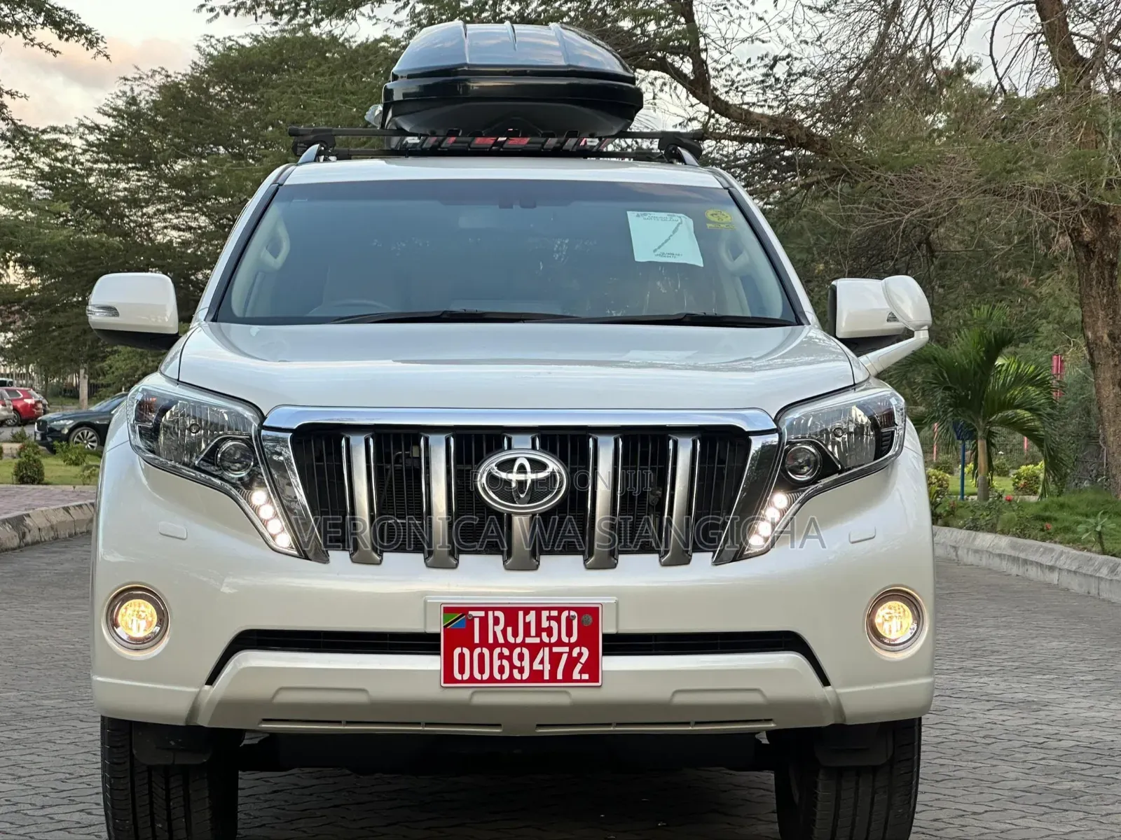 Toyota Land Cruiser Prado 2016 White