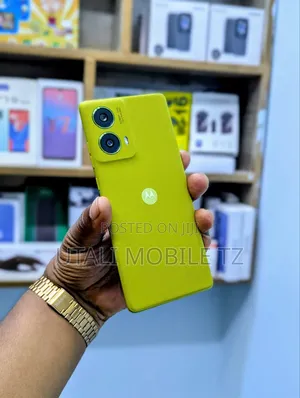 Motorola Moto G85 256 GB Orange