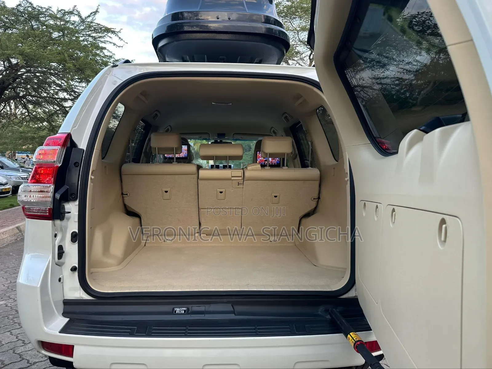 Toyota Land Cruiser Prado 2016 White