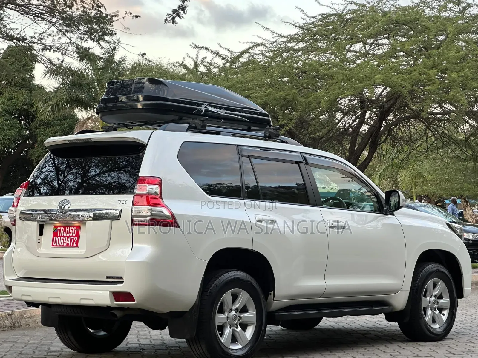 Toyota Land Cruiser Prado 2016 White