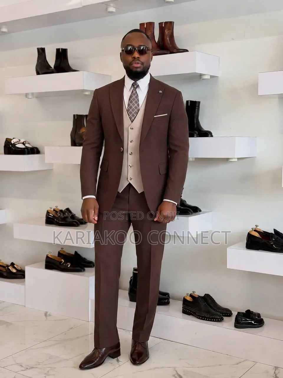 Brown Men's Three Pieces Classic.