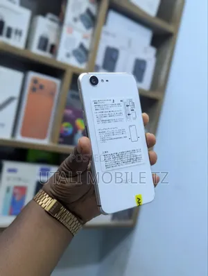 Sharp Aquos Zeta SH-04H 32 GB White