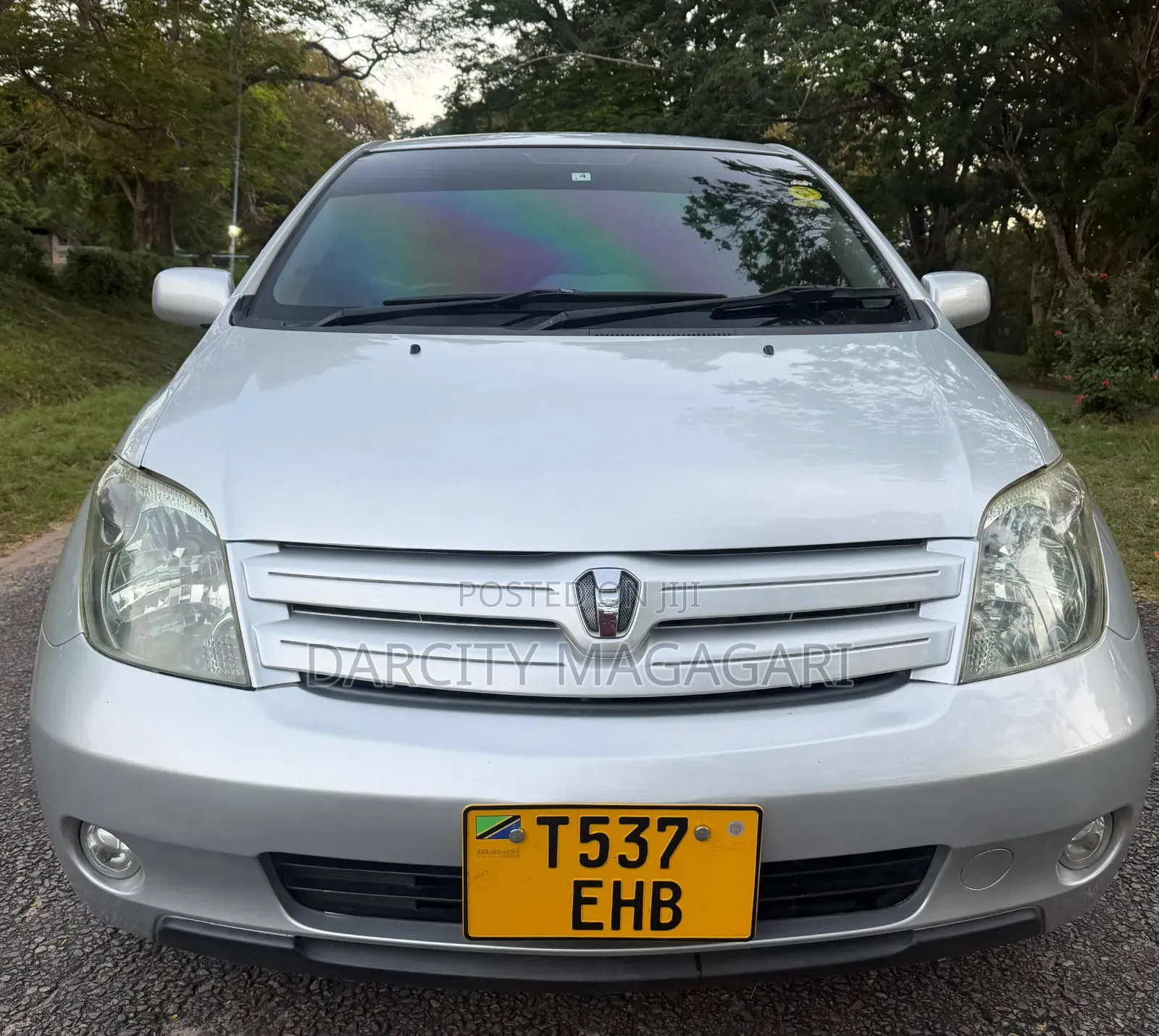 Toyota IST 2004 Silver