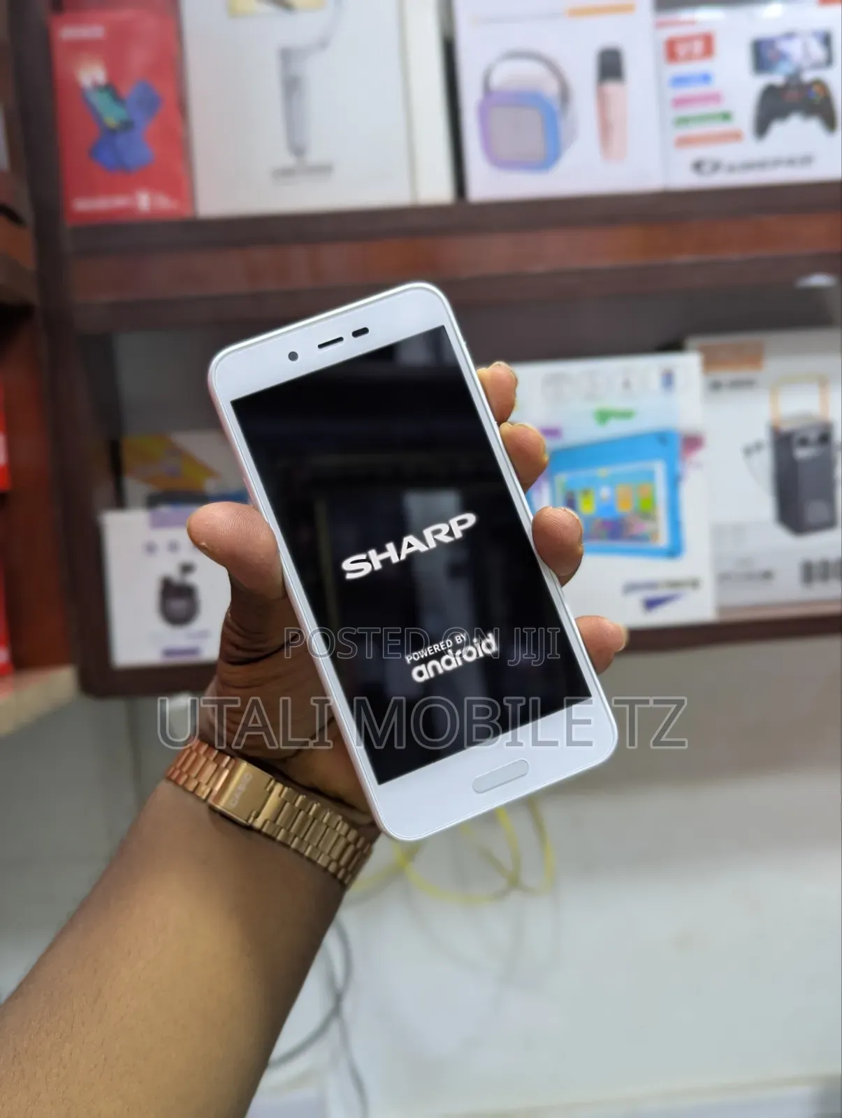 Sharp Aquos Sense 2 SHV43 32 GB White