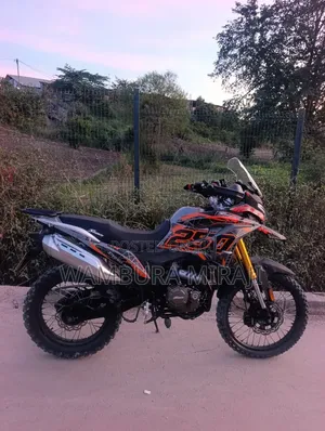 Honda CB 2026 Black