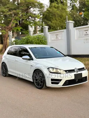 Volkswagen Golf 2016 White