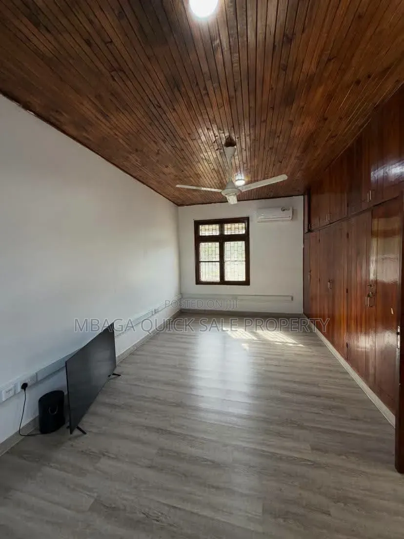 4bdrm House in Masaki for rent