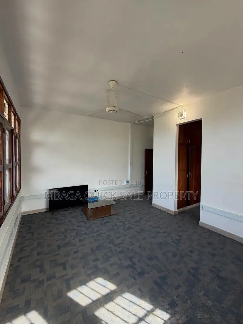 4bdrm House in Masaki for rent
