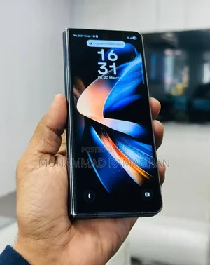 New Samsung Galaxy Z Fold4 512 GB Black