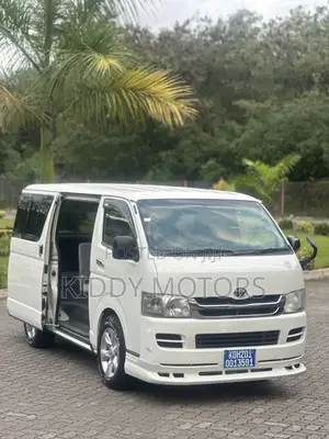 Toyota HiAce 2008 White