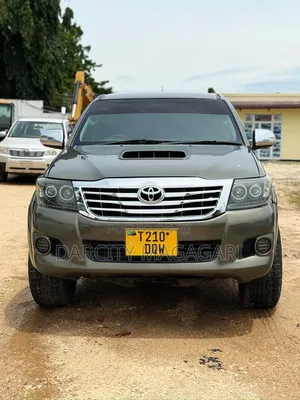 Toyota Hilux 2015