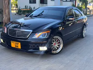 Toyota Crown 2007 Black