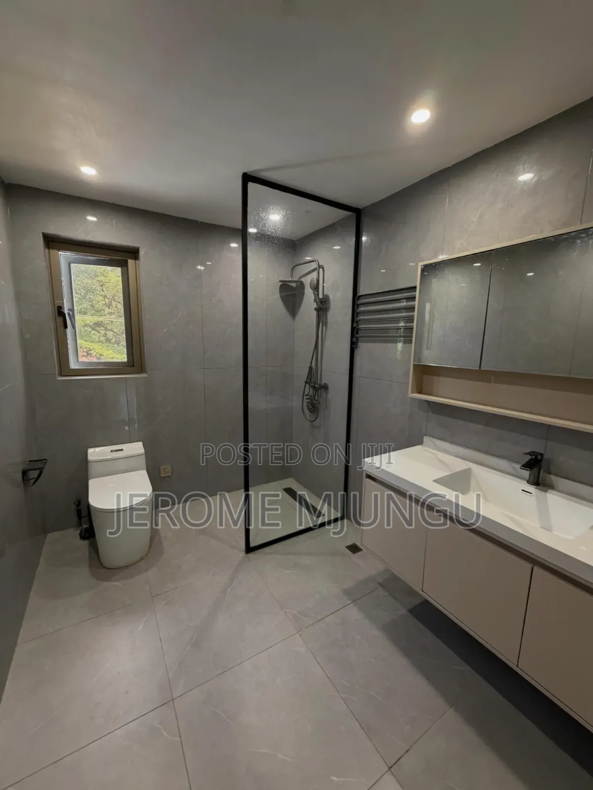 Furnished 3bdrm Apartment in Oyster Bay for rent