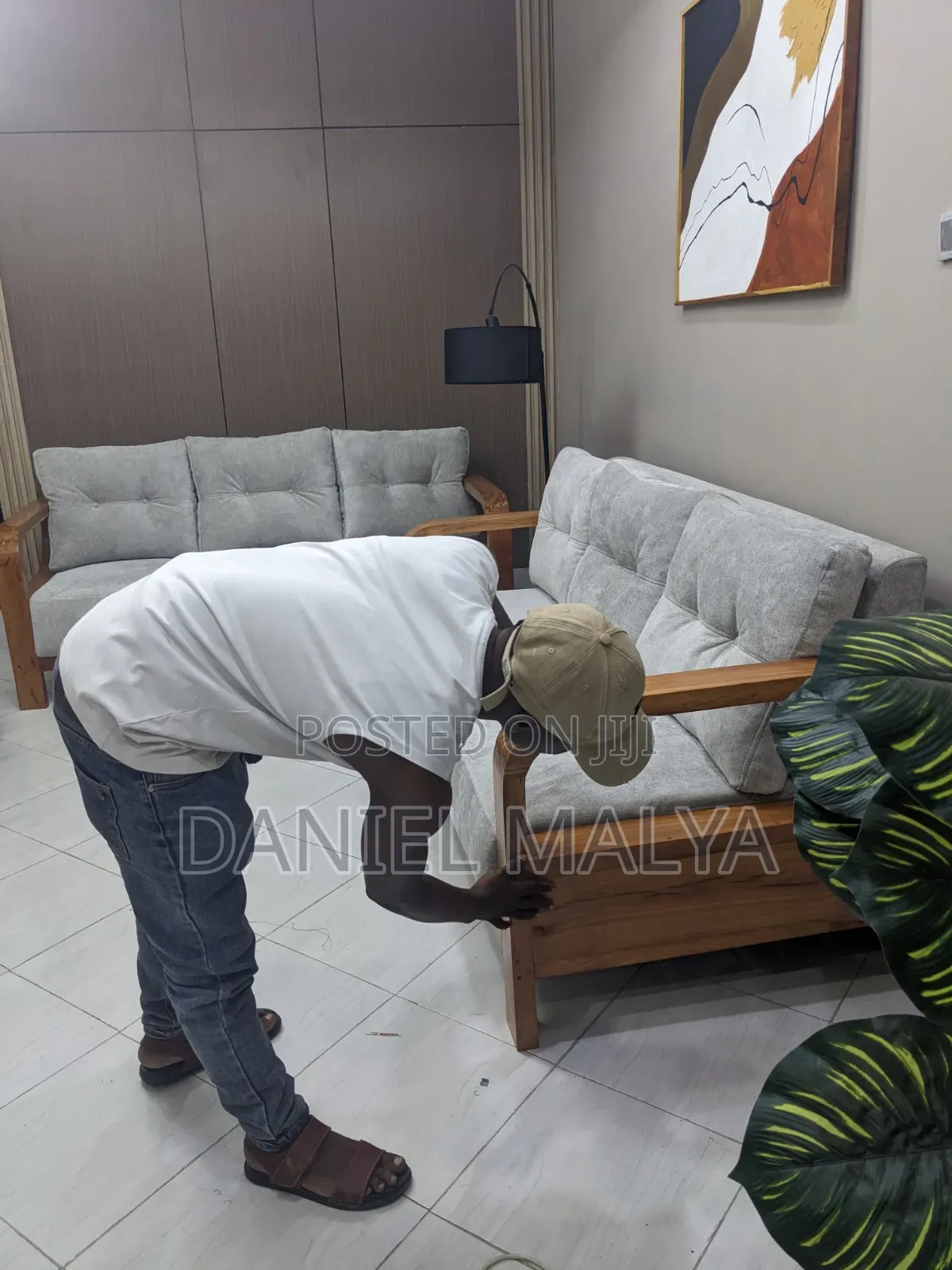  Sofa Set Ya Watu 7 — Ubora Unaonekana, Faraja Inahisiwa! 