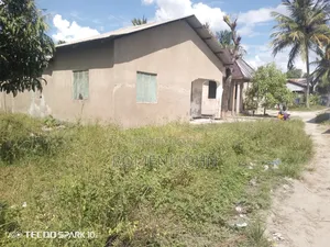 8bdrm House in Tanzania Daresalaam., Ilala for sale