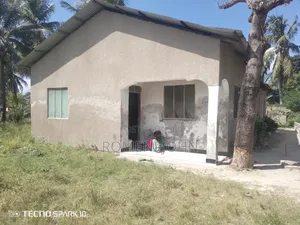 8bdrm House in Tanzania Daresalaam., Ilala for sale