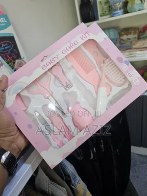 Baby Care Kit (Srt Ya Vifaa Vya Utunzaji Mtoto McHanga)