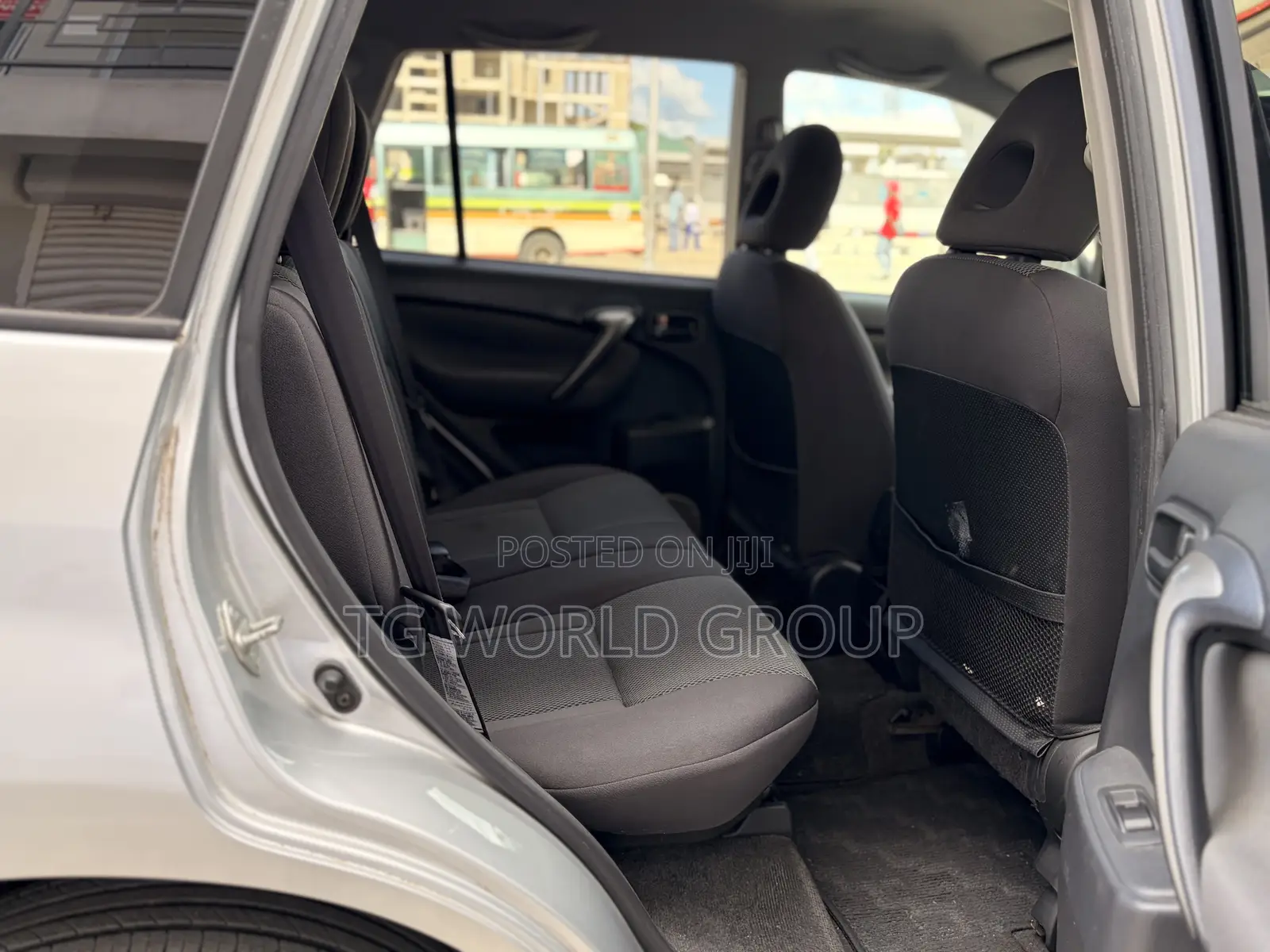 Toyota RAV4 1.8 2005 Silver