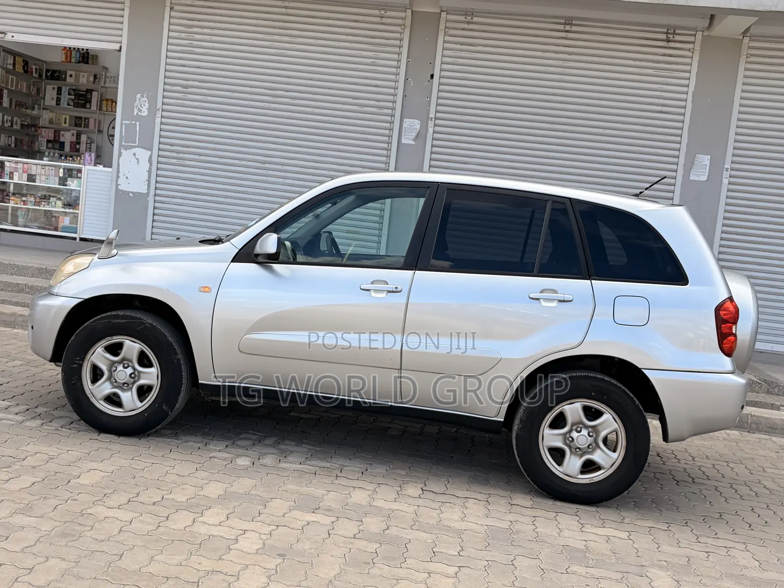 Toyota RAV4 1.8 2005 Silver