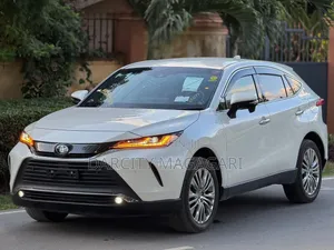 Toyota Harrier 2022