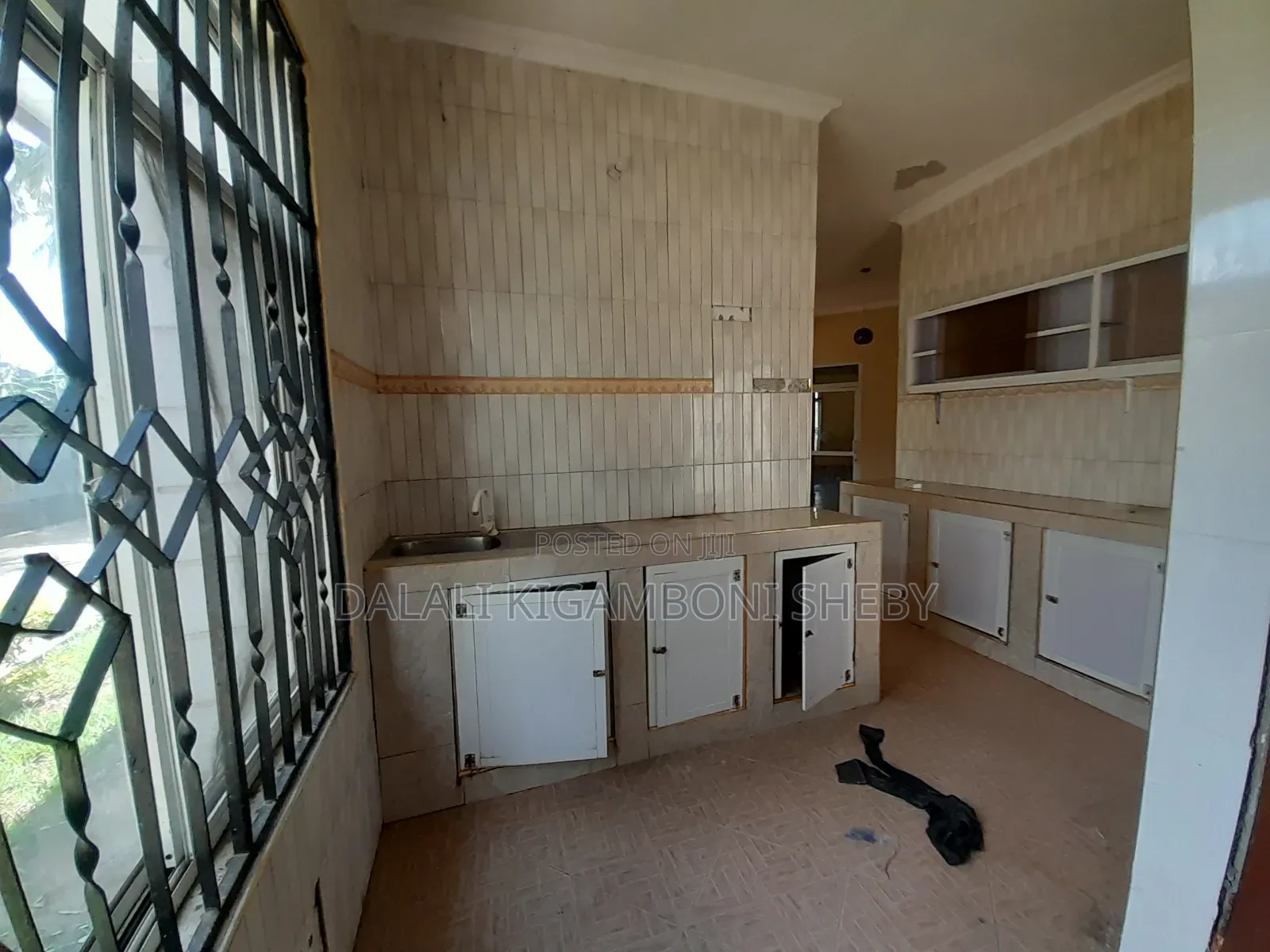 4bdrm House in Kigamboni Ungindoni for sale