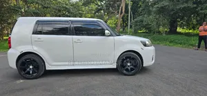 Toyota Corolla Rumion 2010 White