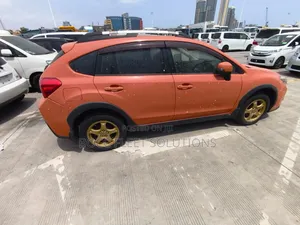 Subaru XV Hybrid 2014 Orange