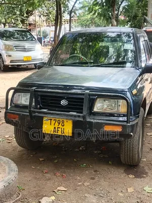 Suzuki Escudo 1997 Green