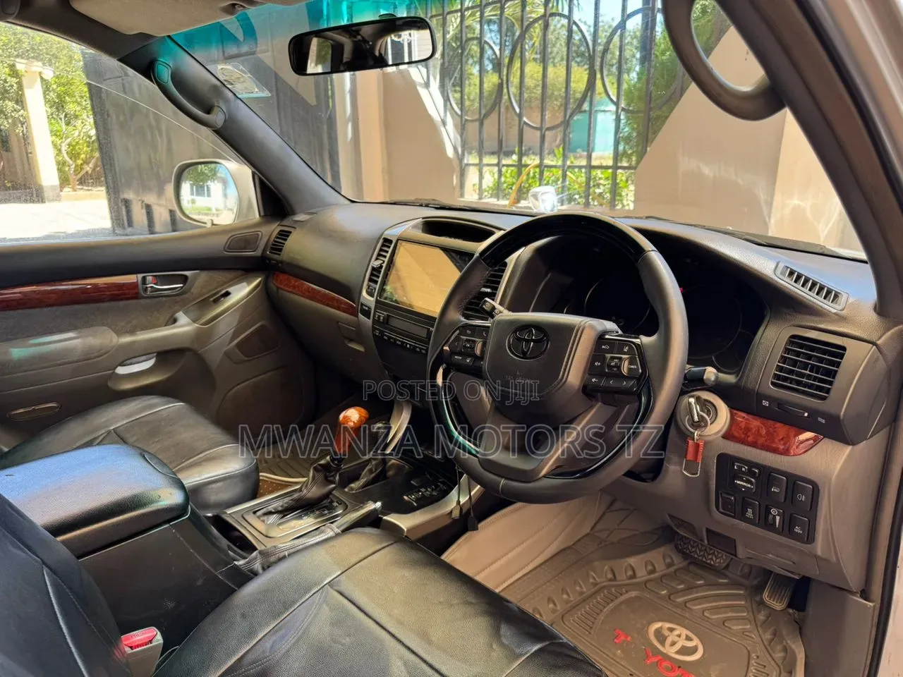 Toyota Land Cruiser Prado 2005 Silver
