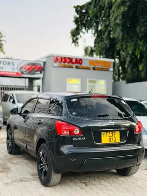Nissan Dualis 2010 Black
