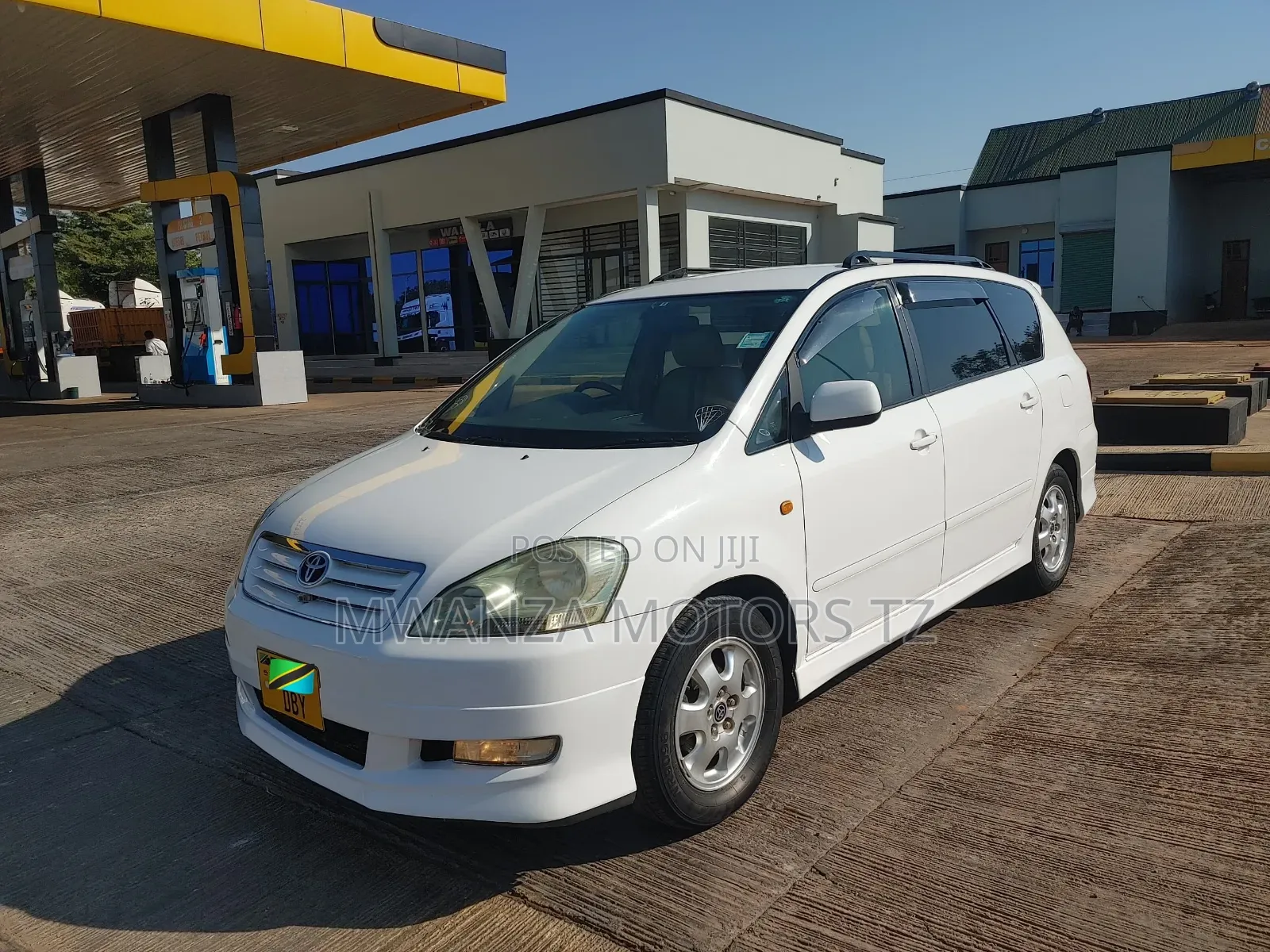 Toyota Ipsum 2005 White
