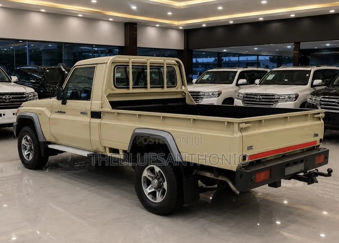 Toyota Land Cruiser 2015 Beige