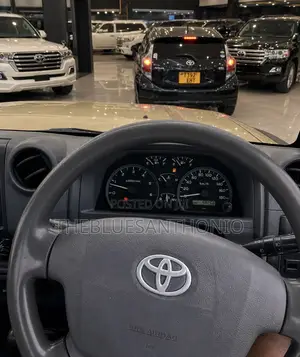 Toyota Land Cruiser 2015 Beige