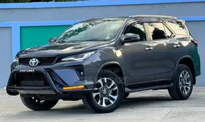 Toyota Fortuner 2024 Gray