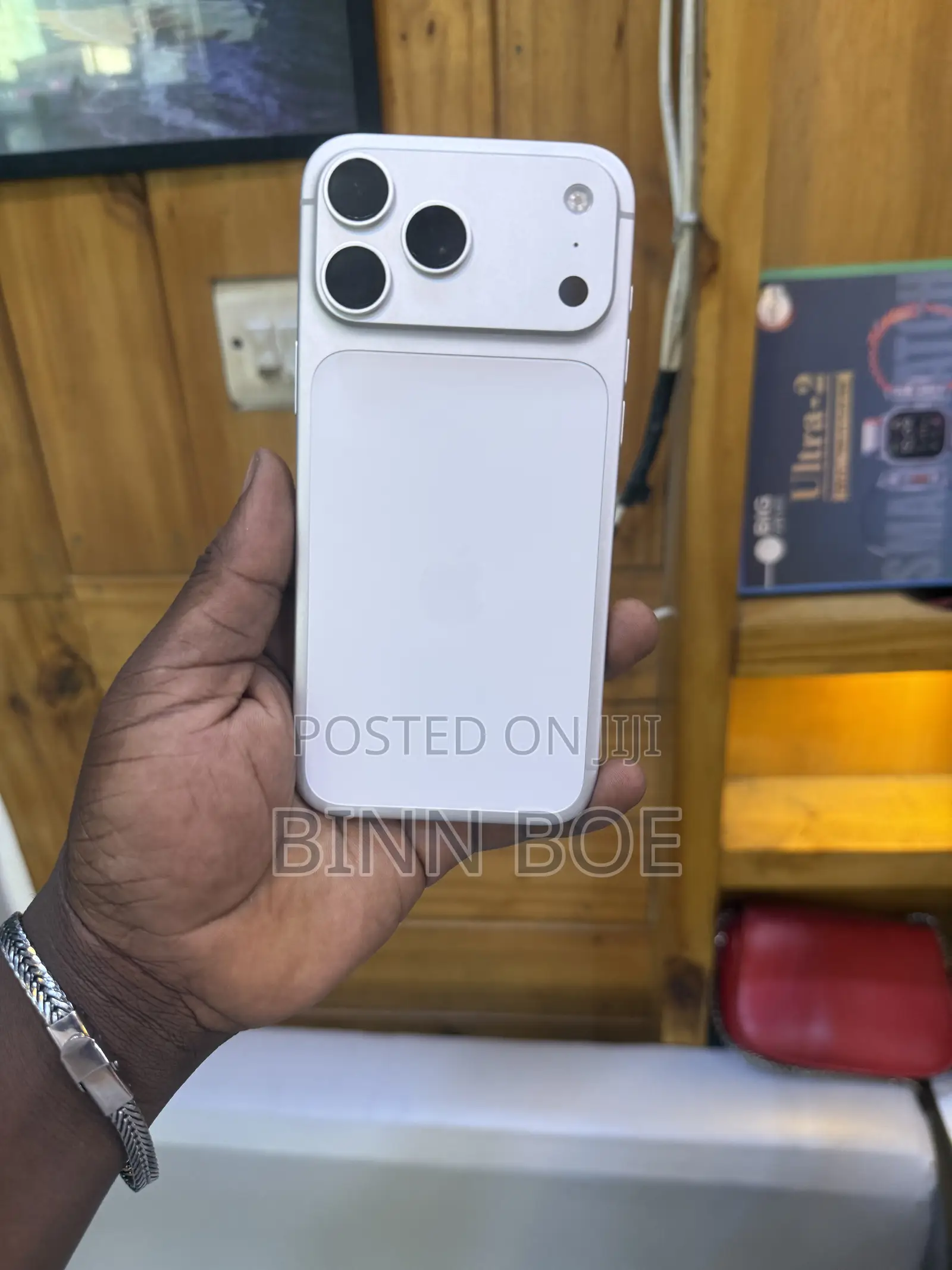 New Apple iPhone 17 Pro Max 256 GB Silver