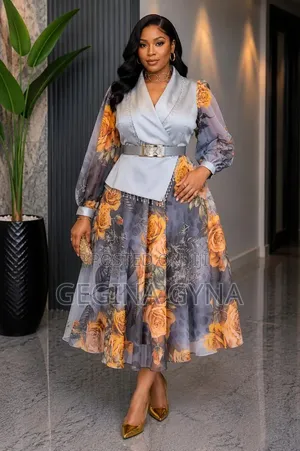 Elegant and Classy Dress Available Karibuni Sanaa Sanaa