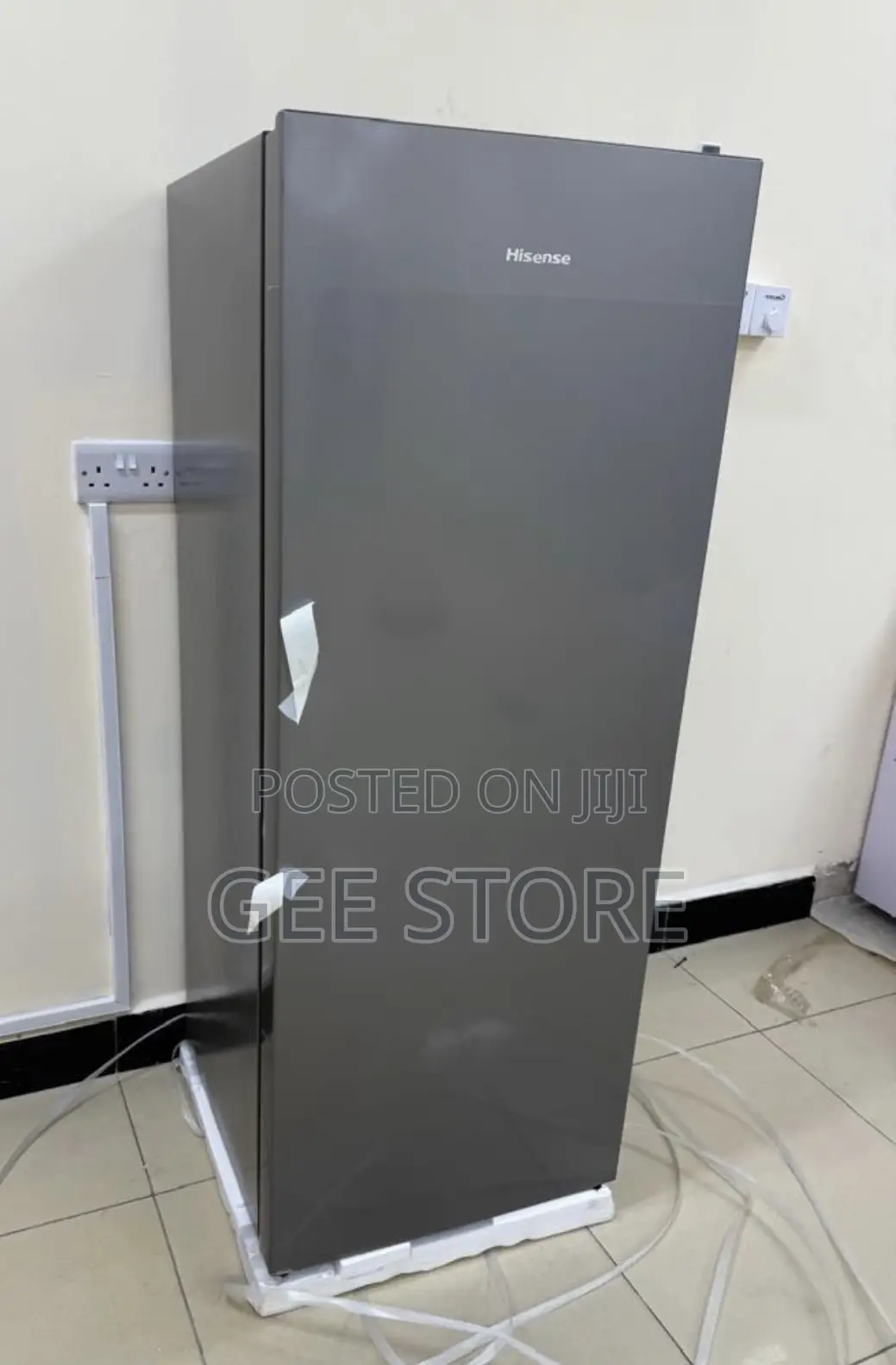 *Hisense Upright Freezer Rs189dr* *(Freezer Ya Kusimama )Ujazo 190l