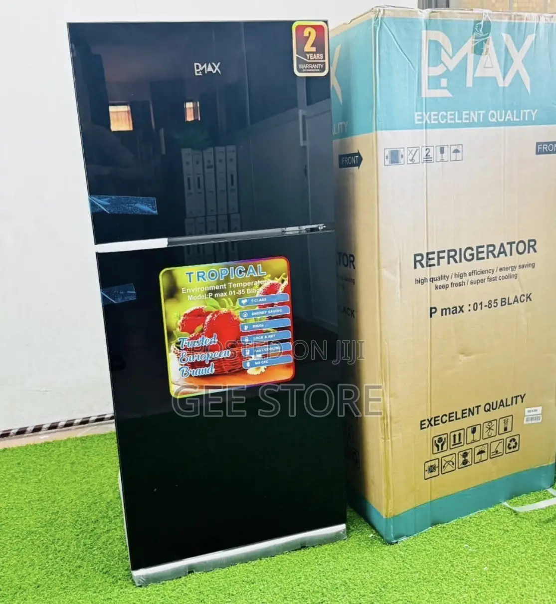 Pmax Refrigerator Black