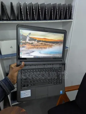 New Laptop Dell Inspiron 15 8GB Intel Core i5 HDD 500GB