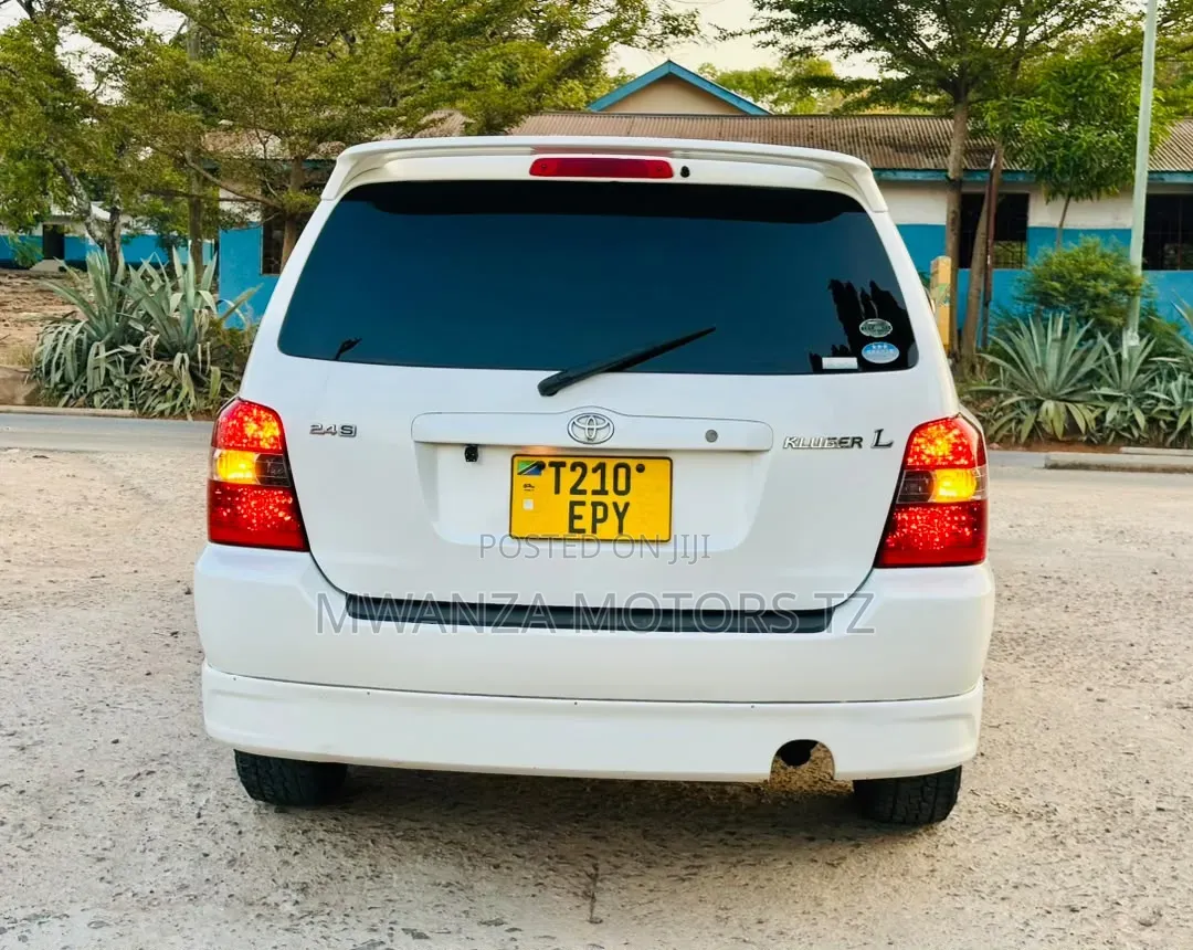 Toyota Kluger 2006 Pearl