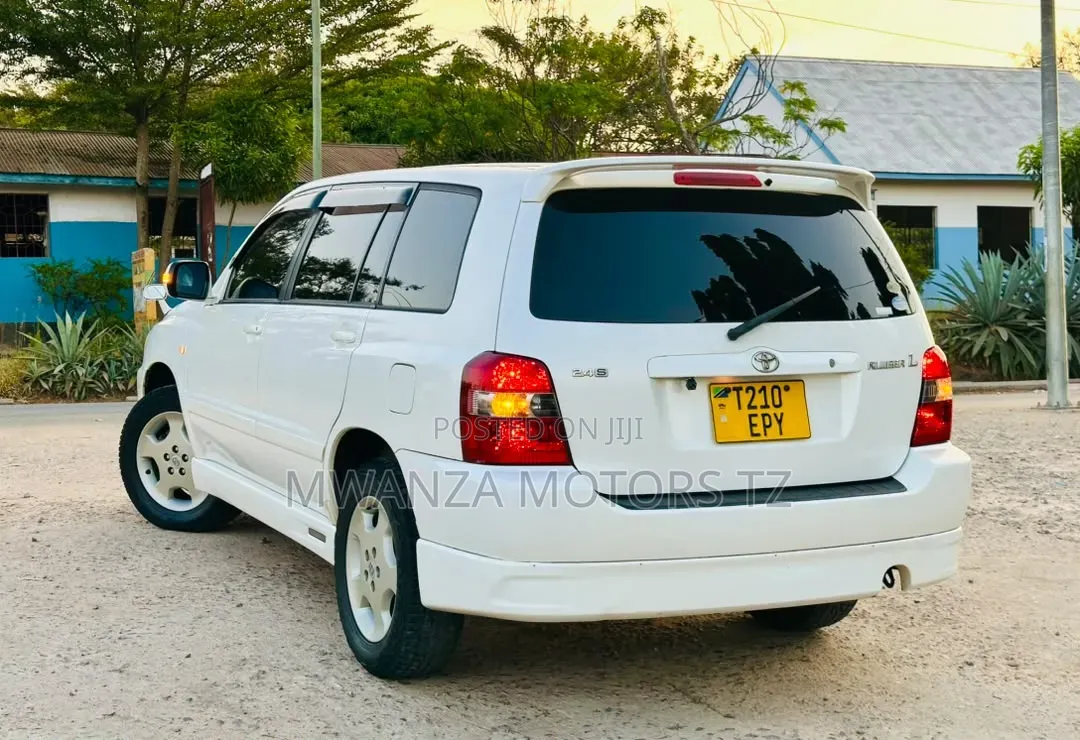 Toyota Kluger 2006 Pearl
