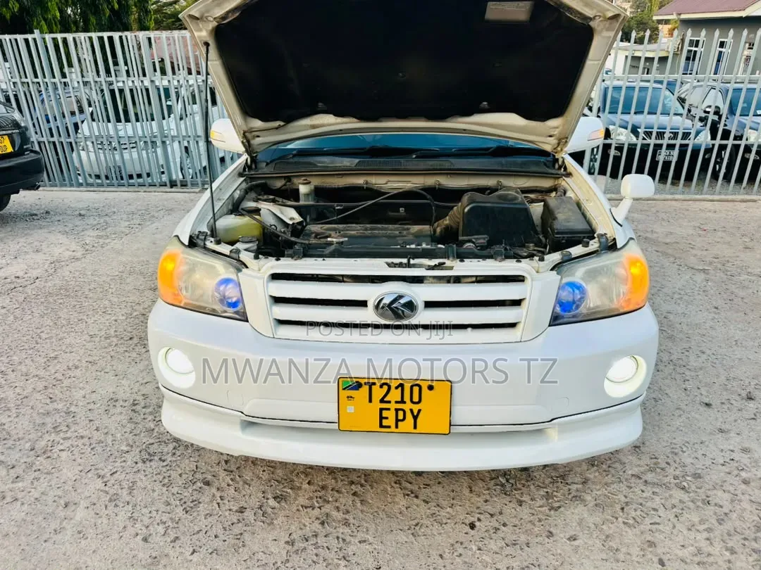 Toyota Kluger 2006 Pearl