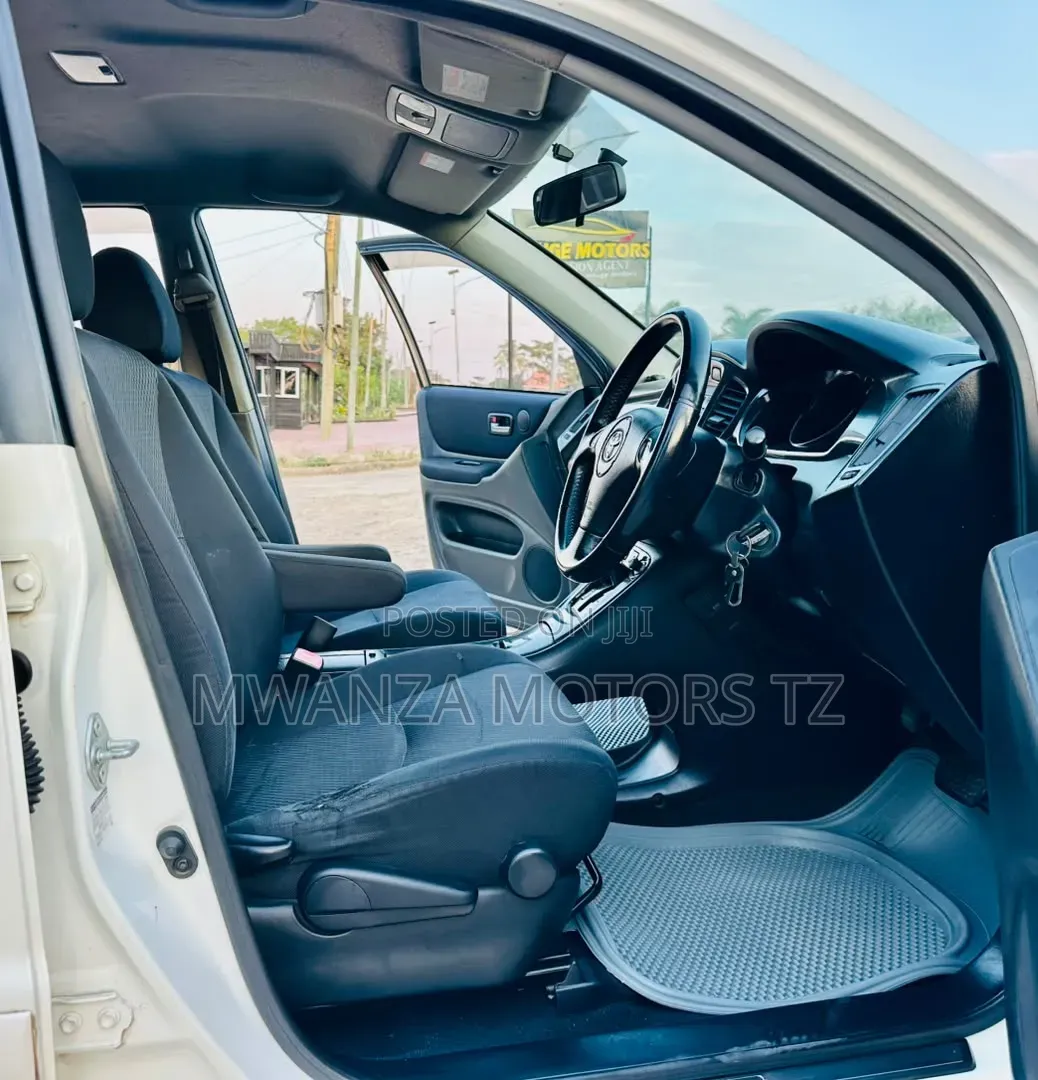 Toyota Kluger 2006 Pearl